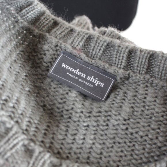 Wooden Ships Believe Red Grey Cozy Chunky Knit Pullover Crewneck Sweater M L - Picture 6 of 7